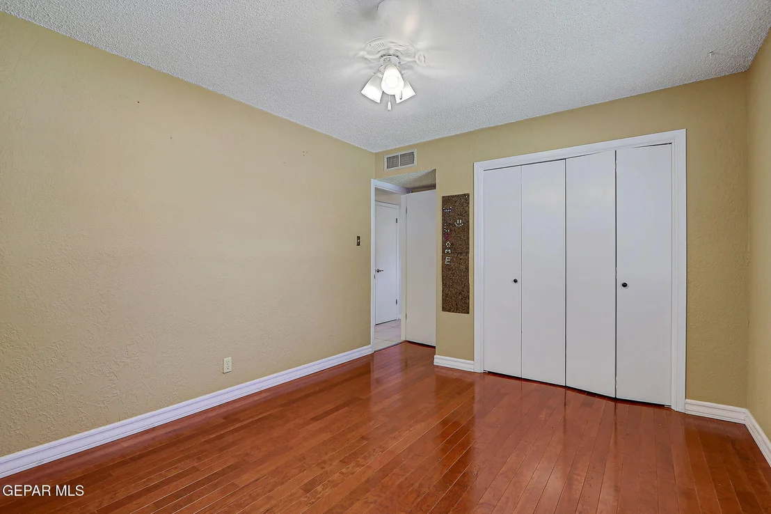 Photo of 124 Serrania Drive