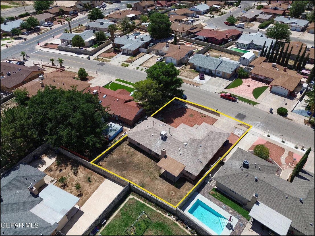 Photo of 11057 TOM WEISKOPF Drive