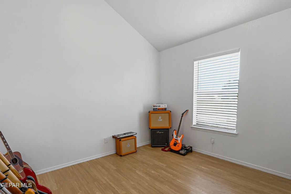 Photo of 680 Sequeiros Court