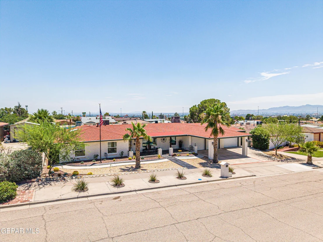 Photo of 10528 Ashridge Drive