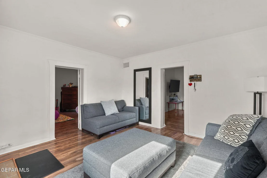 Photo of 120 PENDALE Road