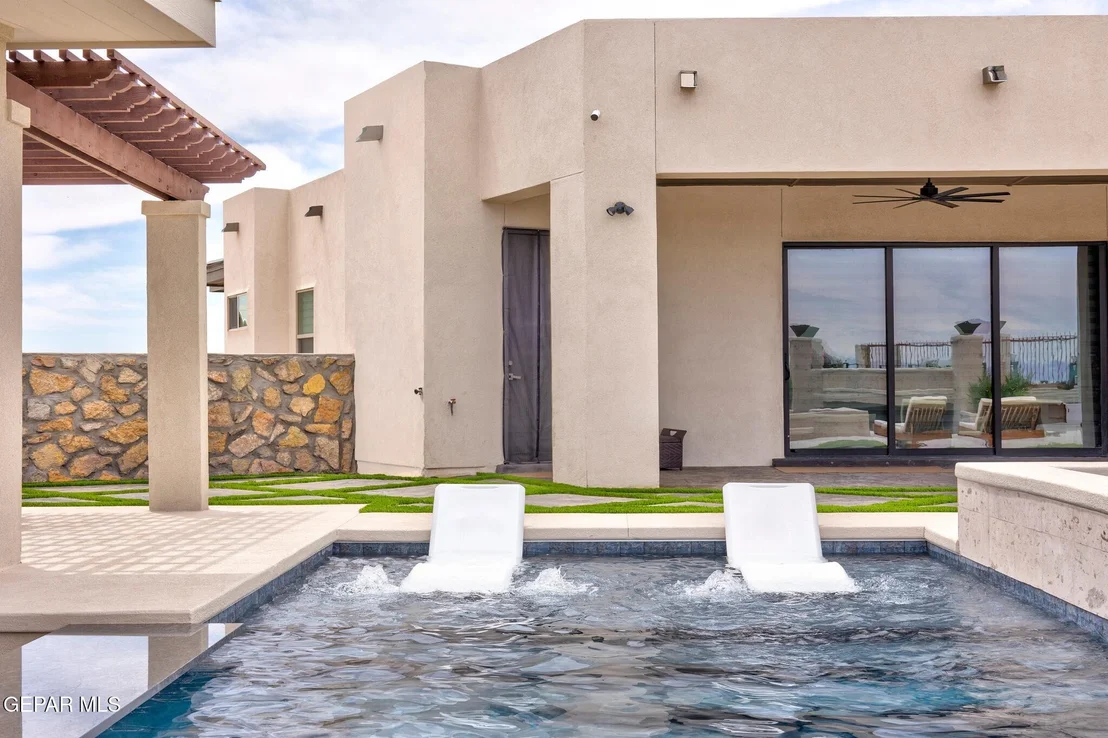 Photo of 7417 Caveson Court