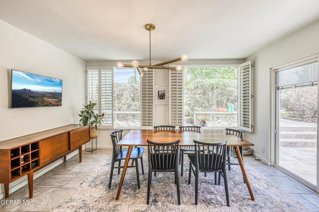 Photo of 2304 FLORENCE