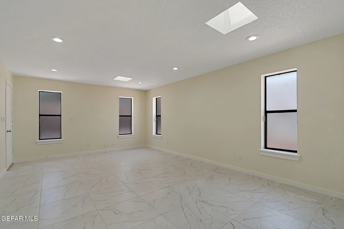 Photo of 745 DULCE TIERRA Drive