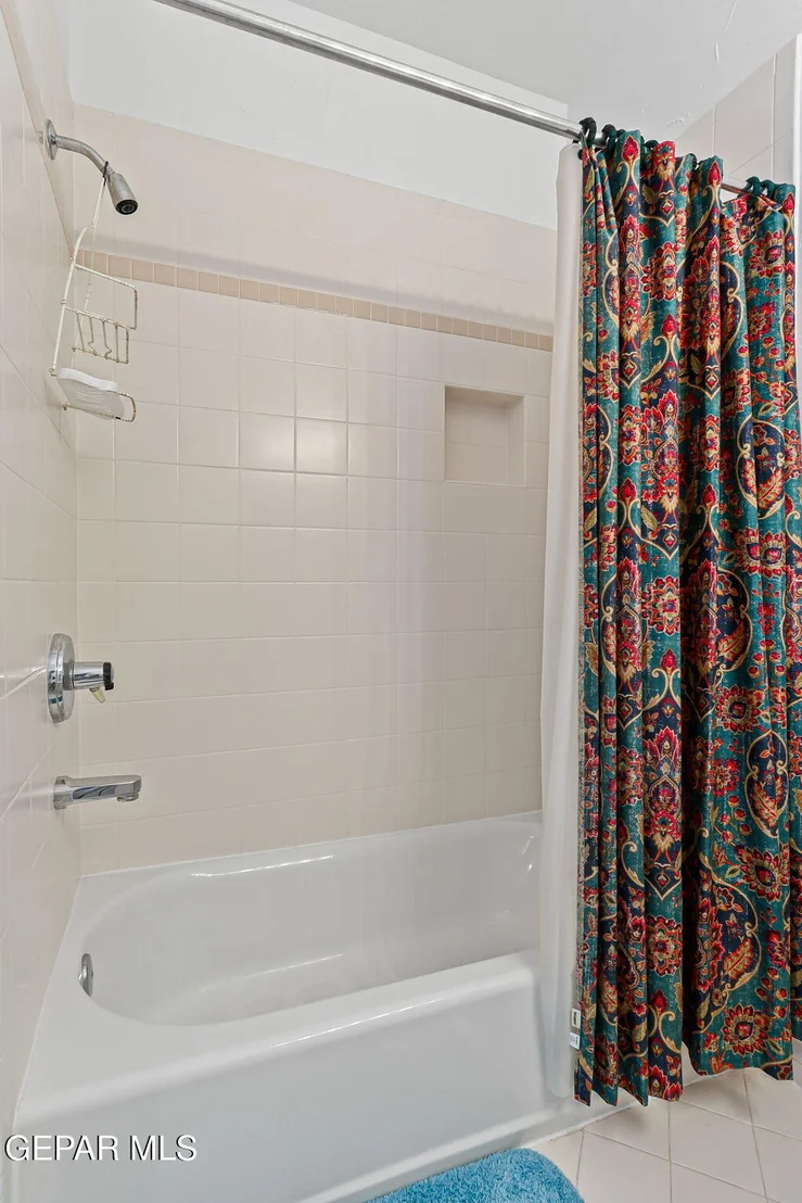 Photo of 5566 Buckley Drive