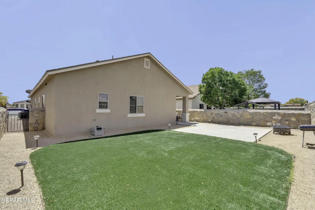 Photo of 14581 SPANISH POINT Drive