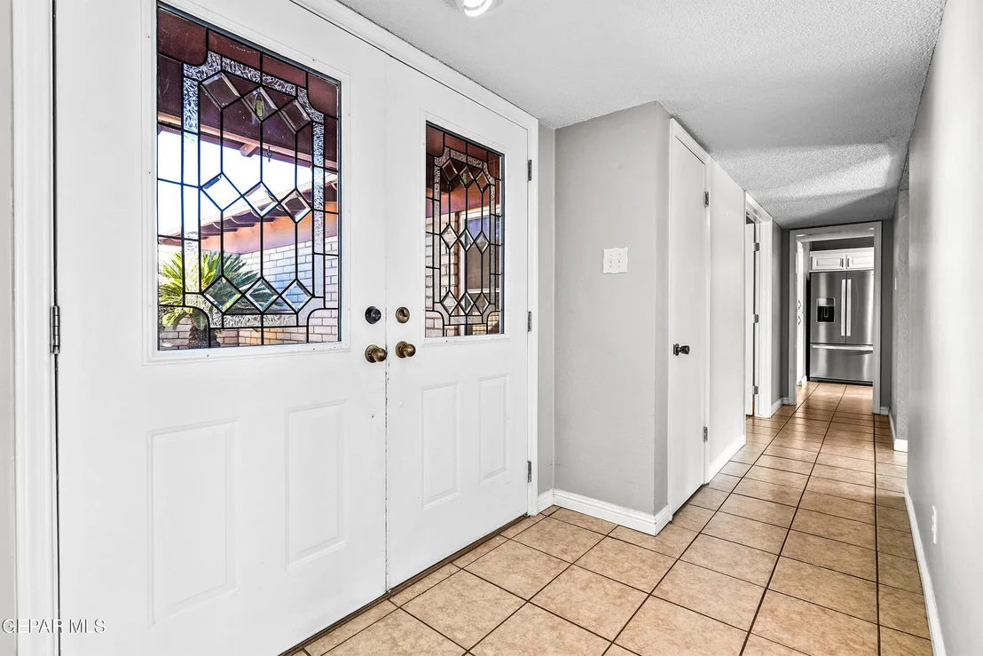Photo of 700 DE LEON Drive