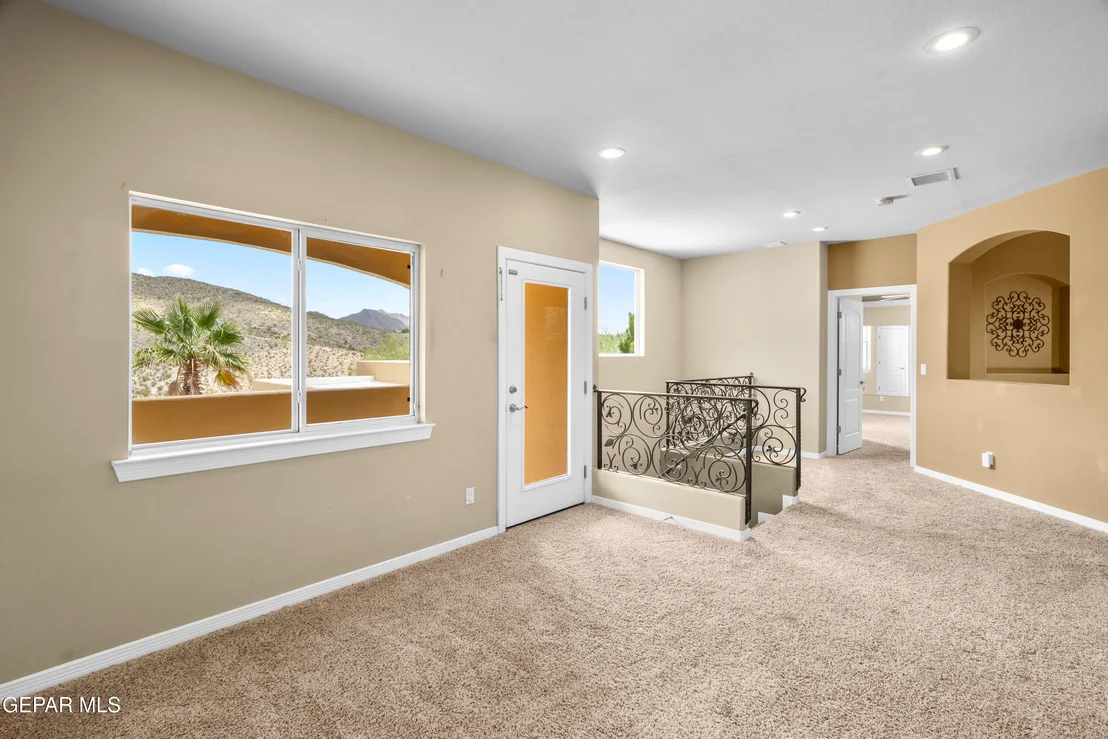 Photo of 6540 CABANA DEL SOL Drive