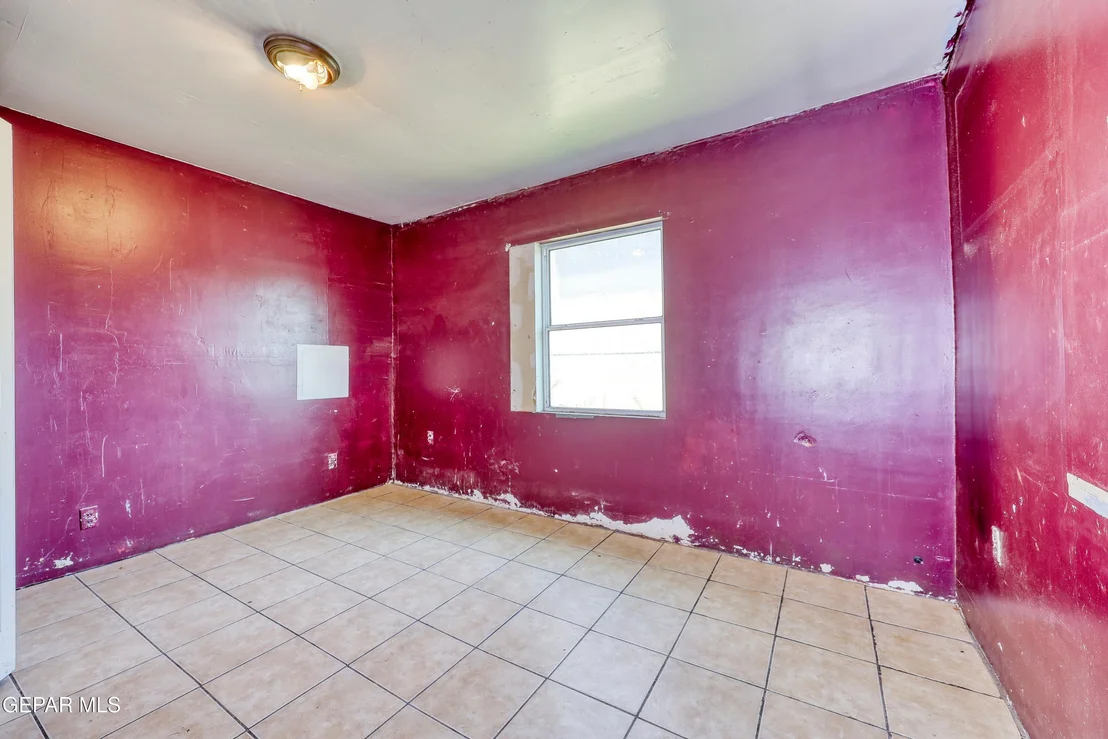 Photo of 7421 MINDORO Place
