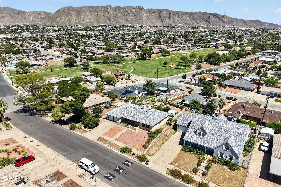 Photo of 6747 FIESTA Drive