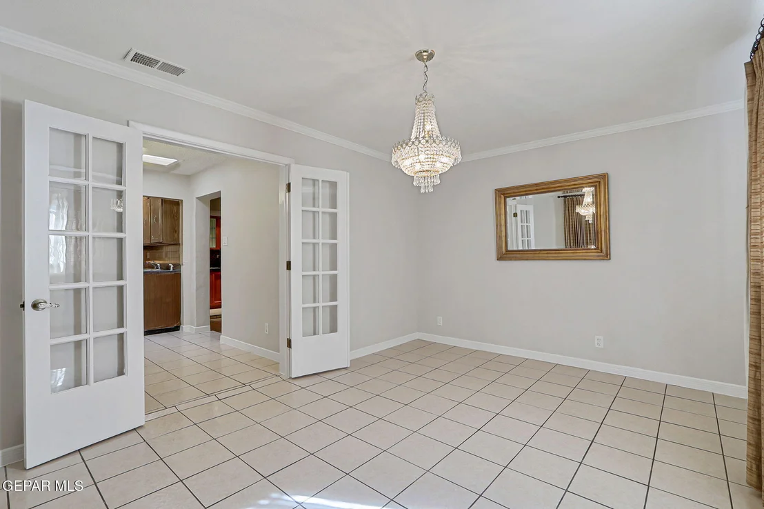 Photo of 1304 Honeysuckle Drive