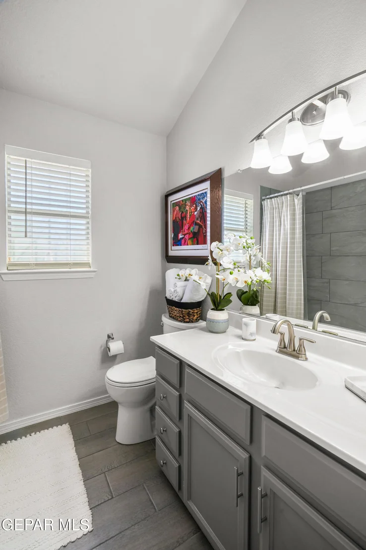 Photo of 2905 CAMARENA Place