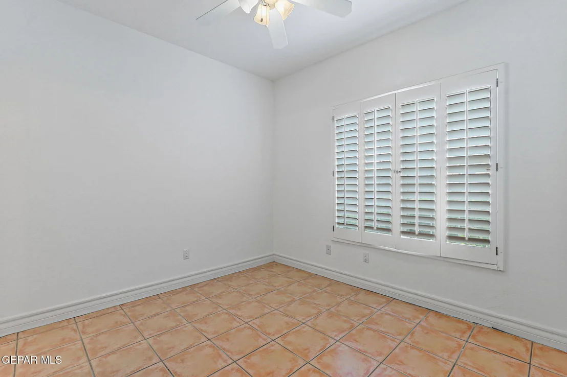 Photo of 5566 Buckley Drive