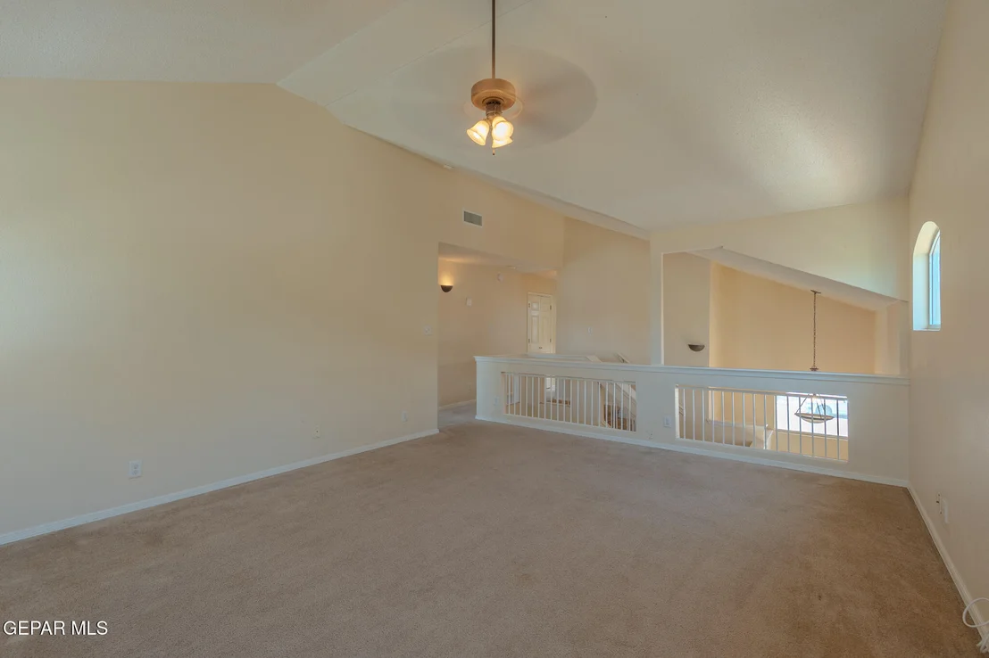Photo of 5721 LAUREL CLARK Lane