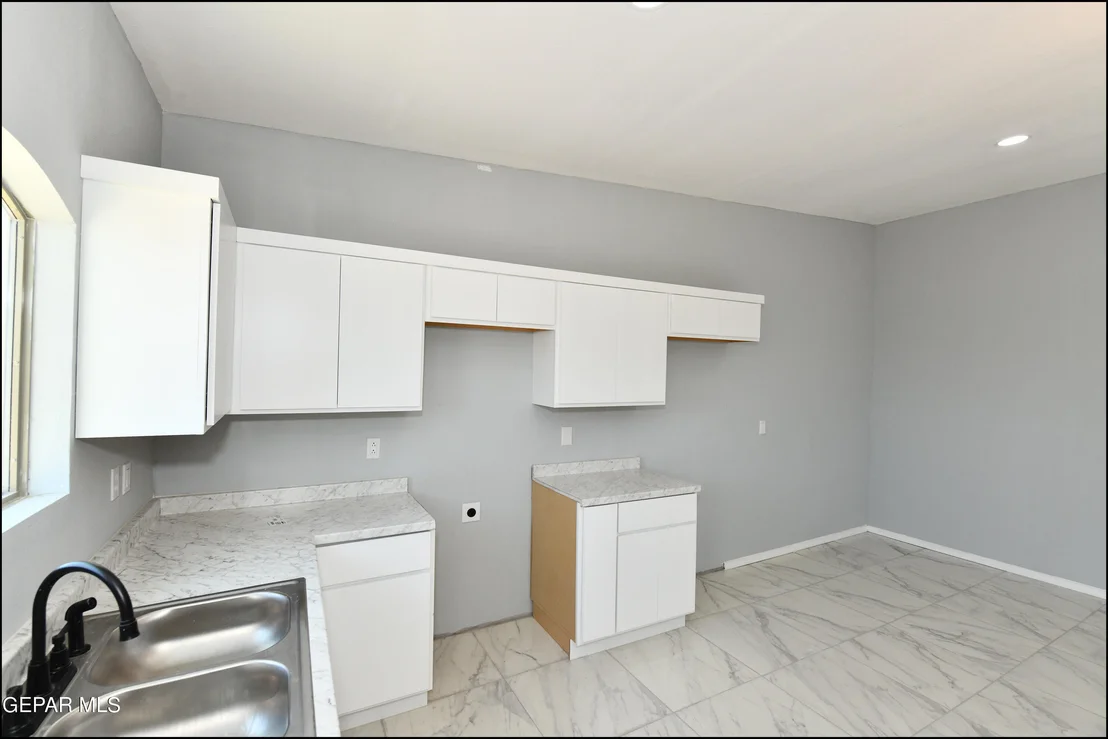 Photo of 1017 Ojinaga Road