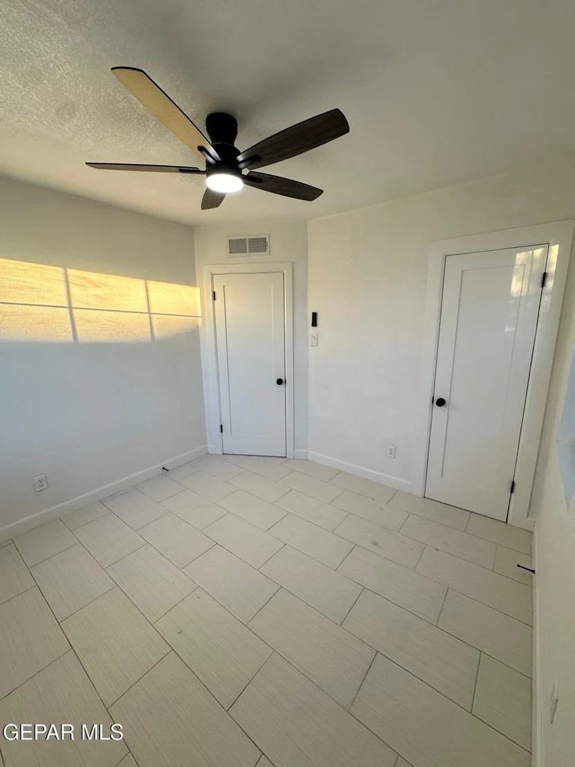 Photo of 543 Dolan Street