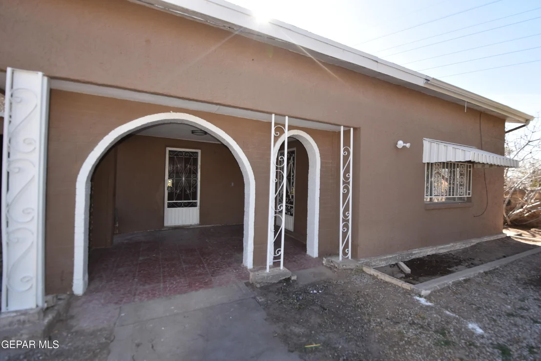 Photo of 152 ELVIRA Way
