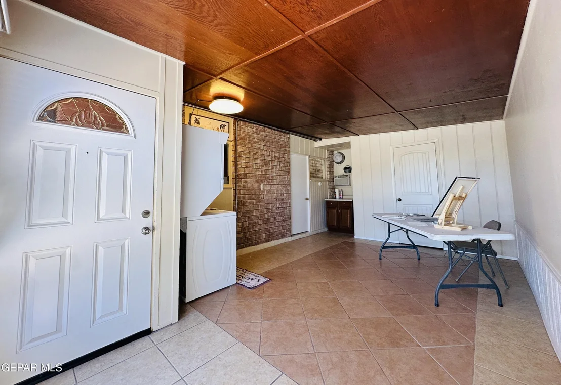 Photo of 8827 Mt Delano Drive