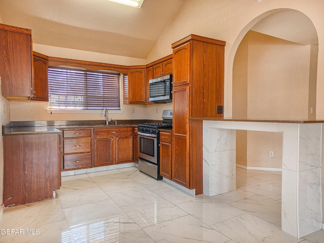 Photo of 12057 AUTUMN GATE Drive