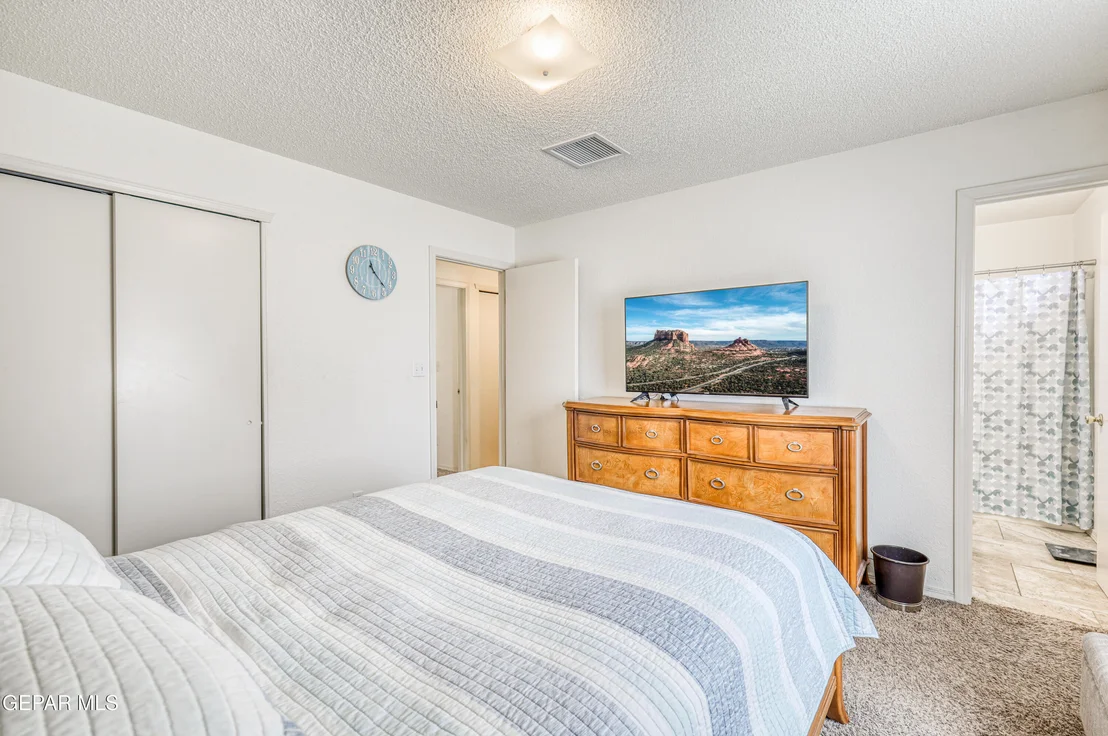 Photo of 5492 FIRE RIDGE Circle