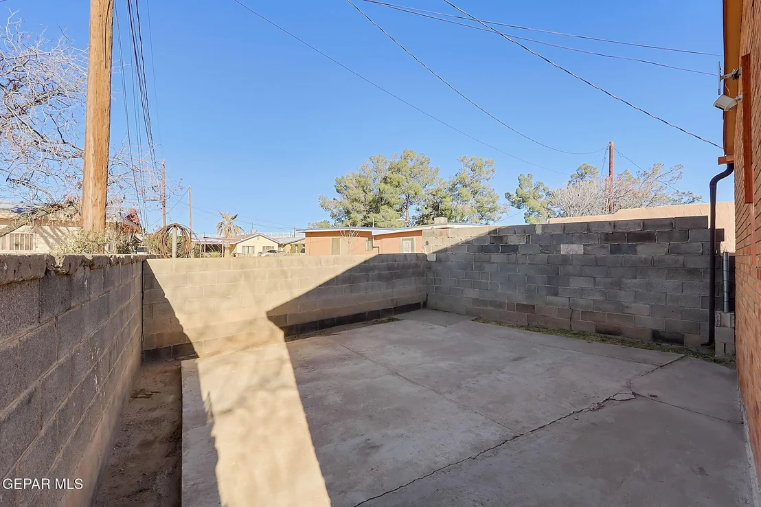 Photo of 8156 Sharp Road