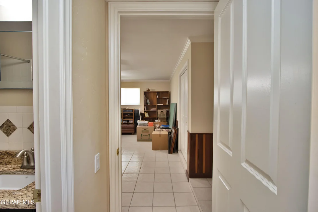 Photo of 517 Stonebluff Road
