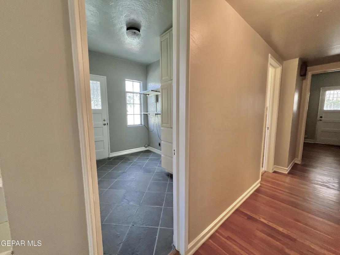 Photo of 4785 CUMBERLAND Circle