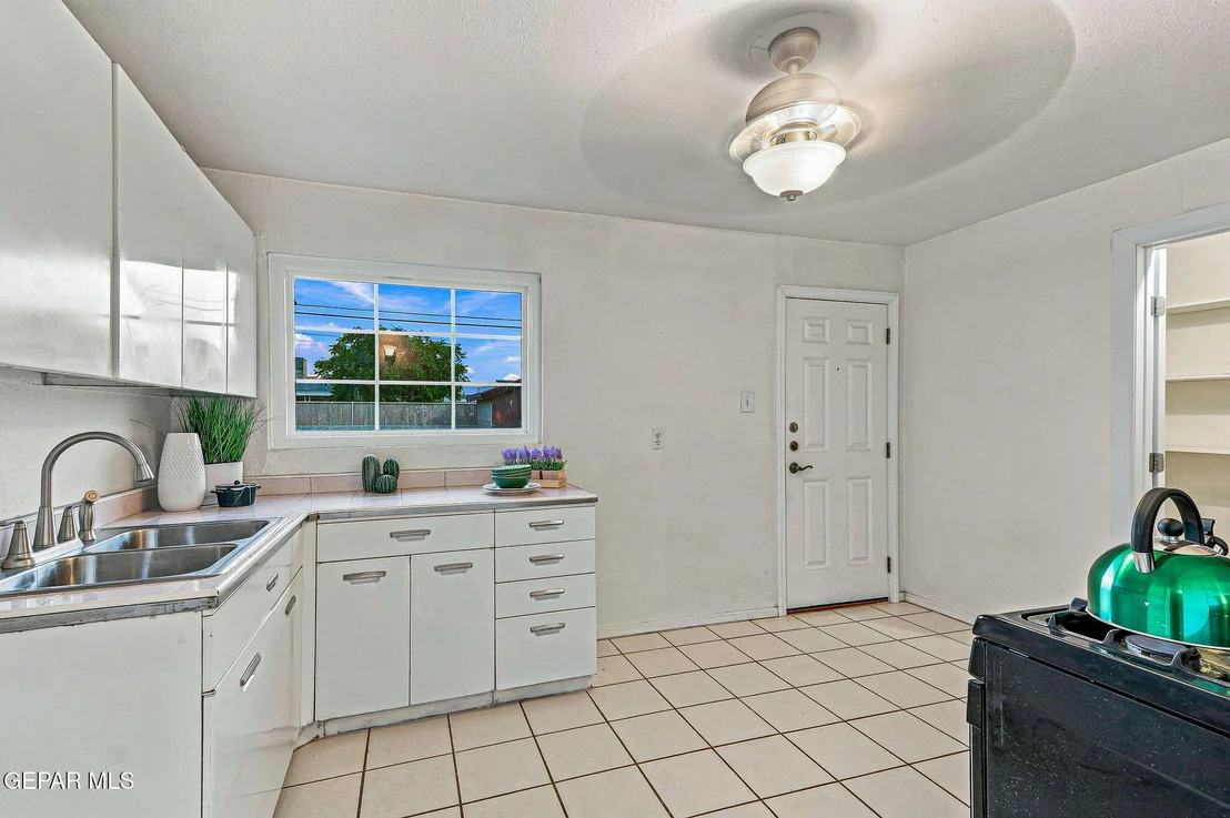 Photo of 157 CHERRY Street