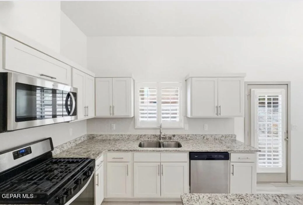 Photo of 613 CEDARWOOD Drive