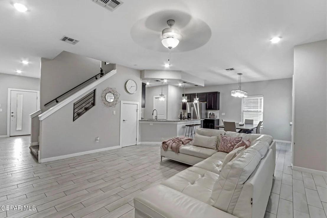 Photo of 236 EPSOM Drive