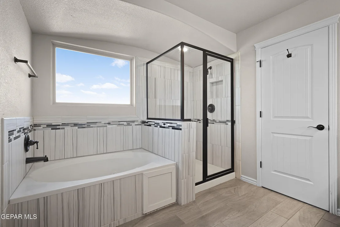 Photo of 7317 GLACIER Drive
