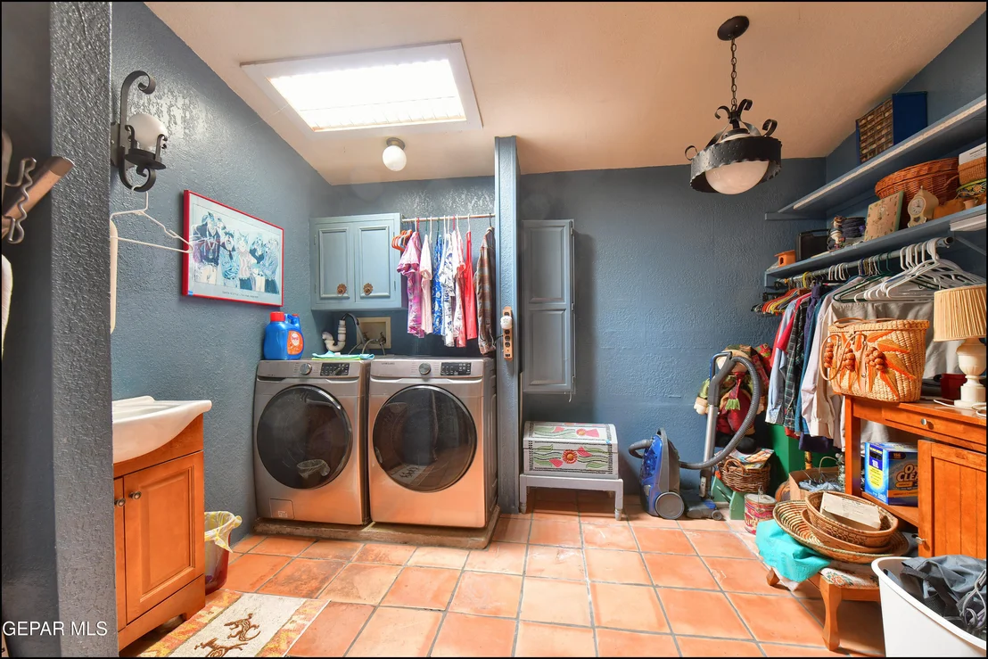 Photo of 4204 EMORY Road