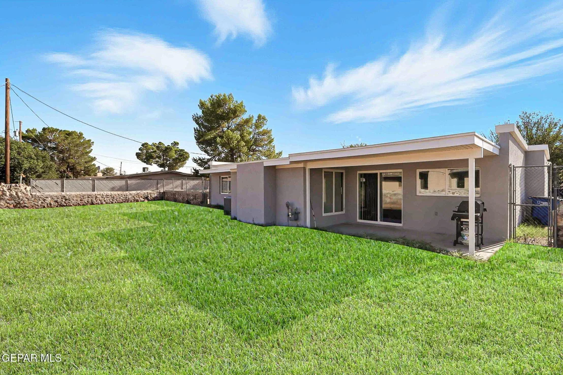 Photo of 4113 ROXBURY Drive