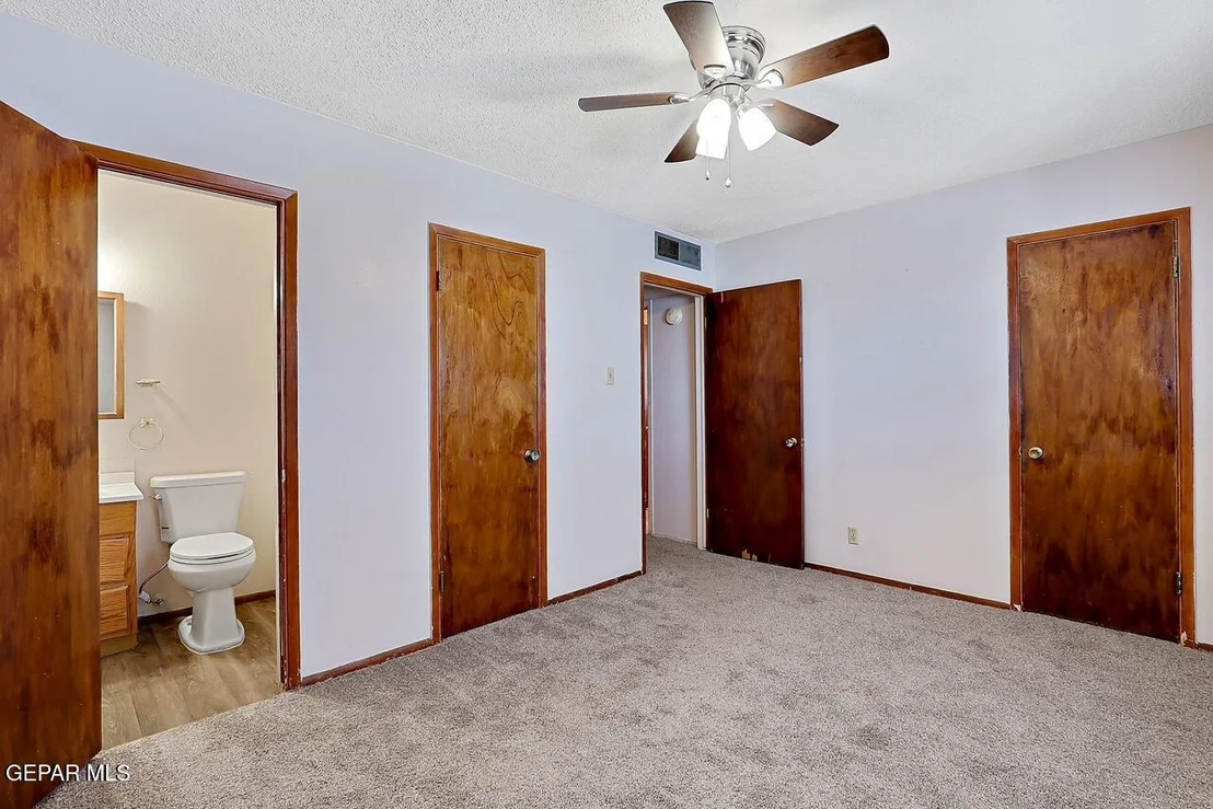 Photo of 5013 Debeers Drive