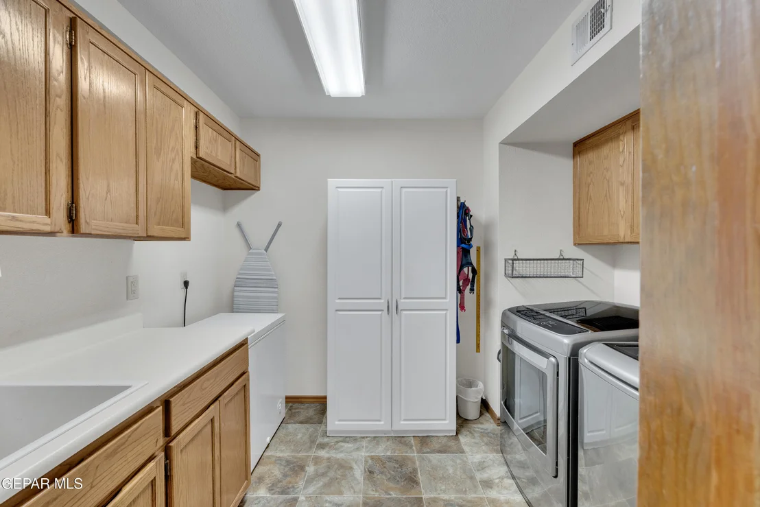 Photo of 7016 TOLUCA Drive