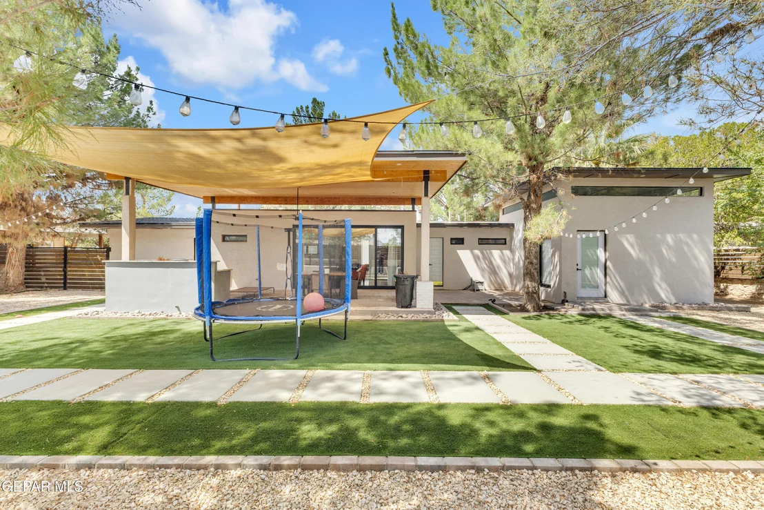 Photo of 308 Bird Avenue