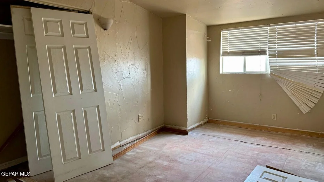 Photo of 1301 GRISSOM Lane