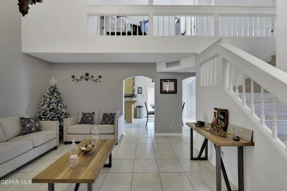 Photo of 512 Mogollon Circle