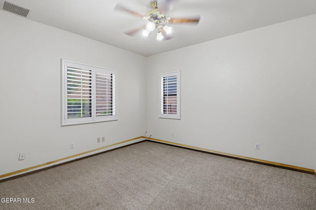 Photo of 5570 BUCKLEY Drive