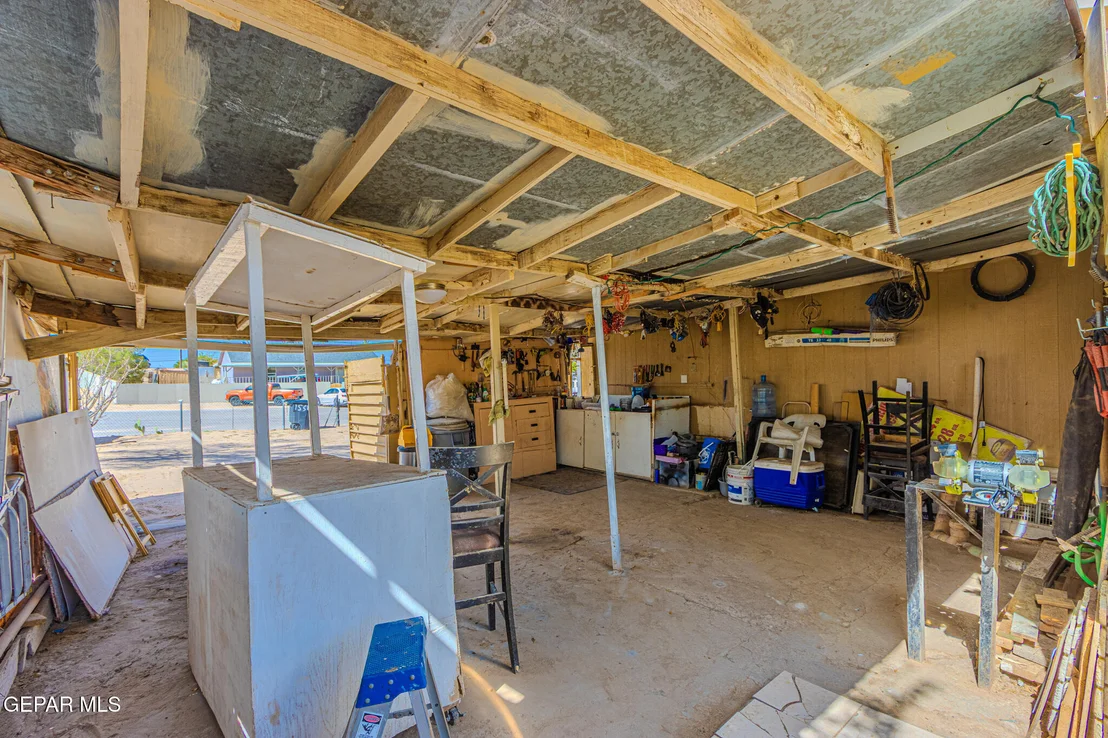Photo of 1551 SEMINOLE Drive