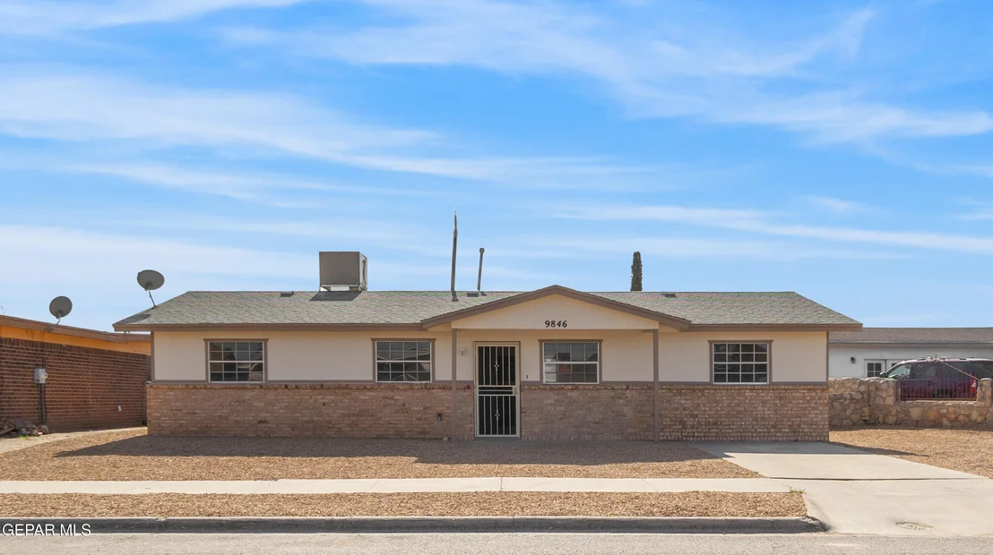 Photo of 9846 GIFFORD Drive