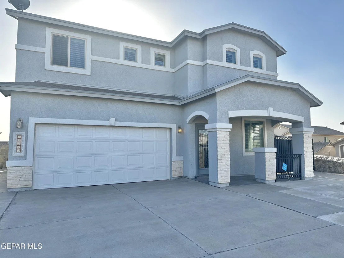 Photo of 13870 SUMMER Way