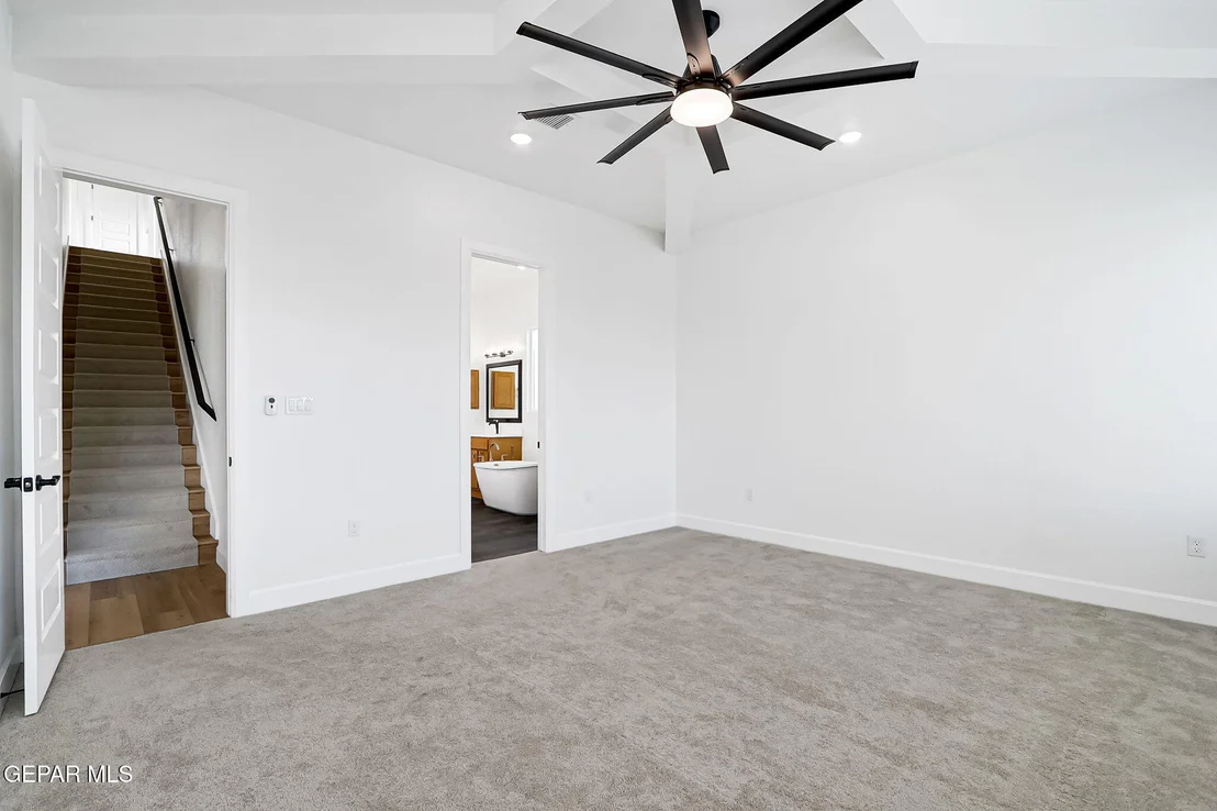 Photo of 7437 CAVESON Road