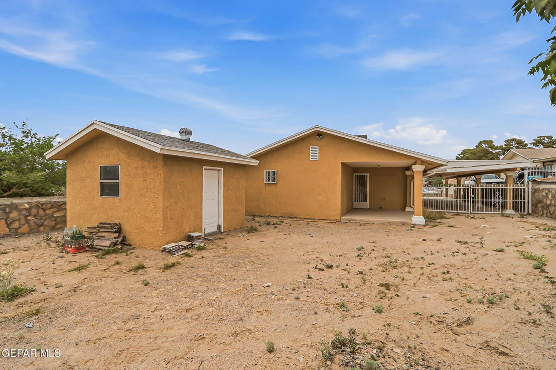 Photo of 113 Green Desert Circle