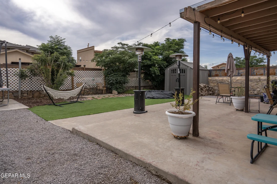 Photo of 6233 GRACE MADRILES Place