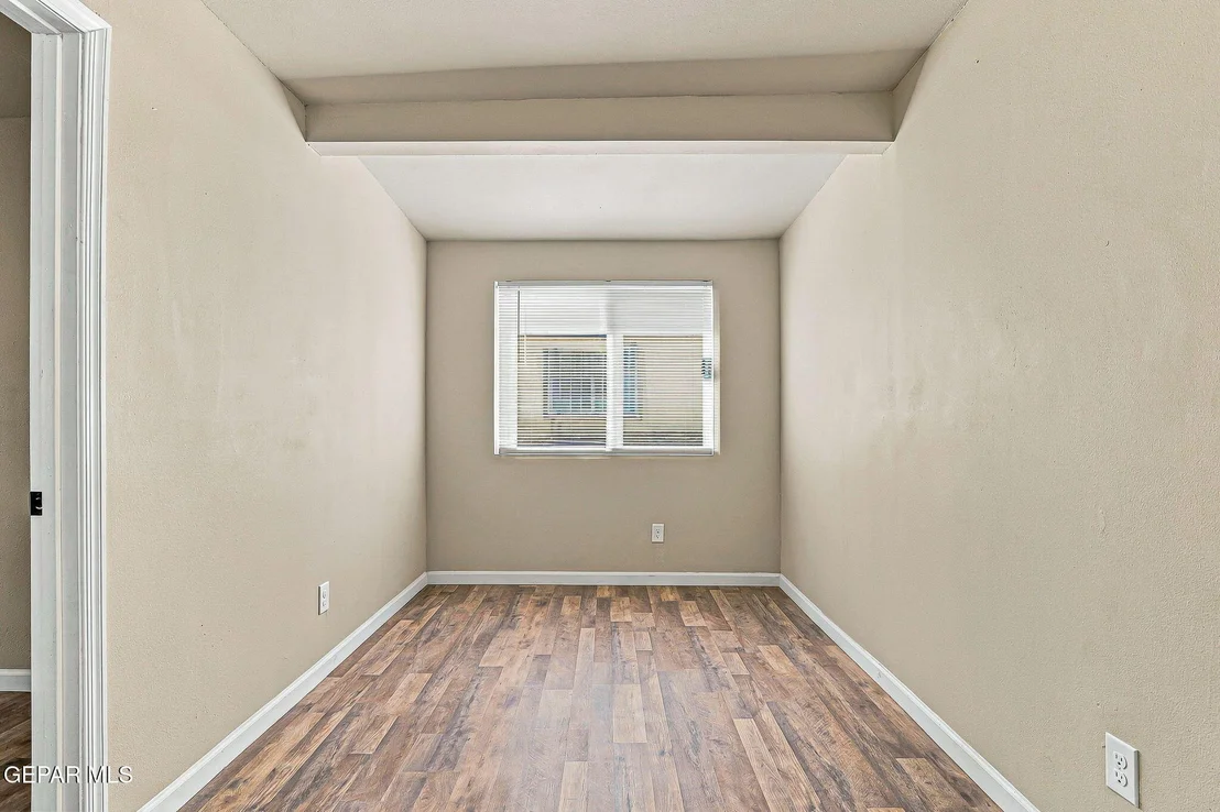 Photo of 5312 DEARBORNE Drive