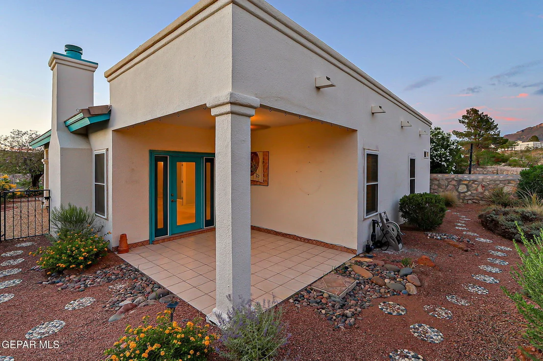 Photo of 7292 Desert Eagle Drive