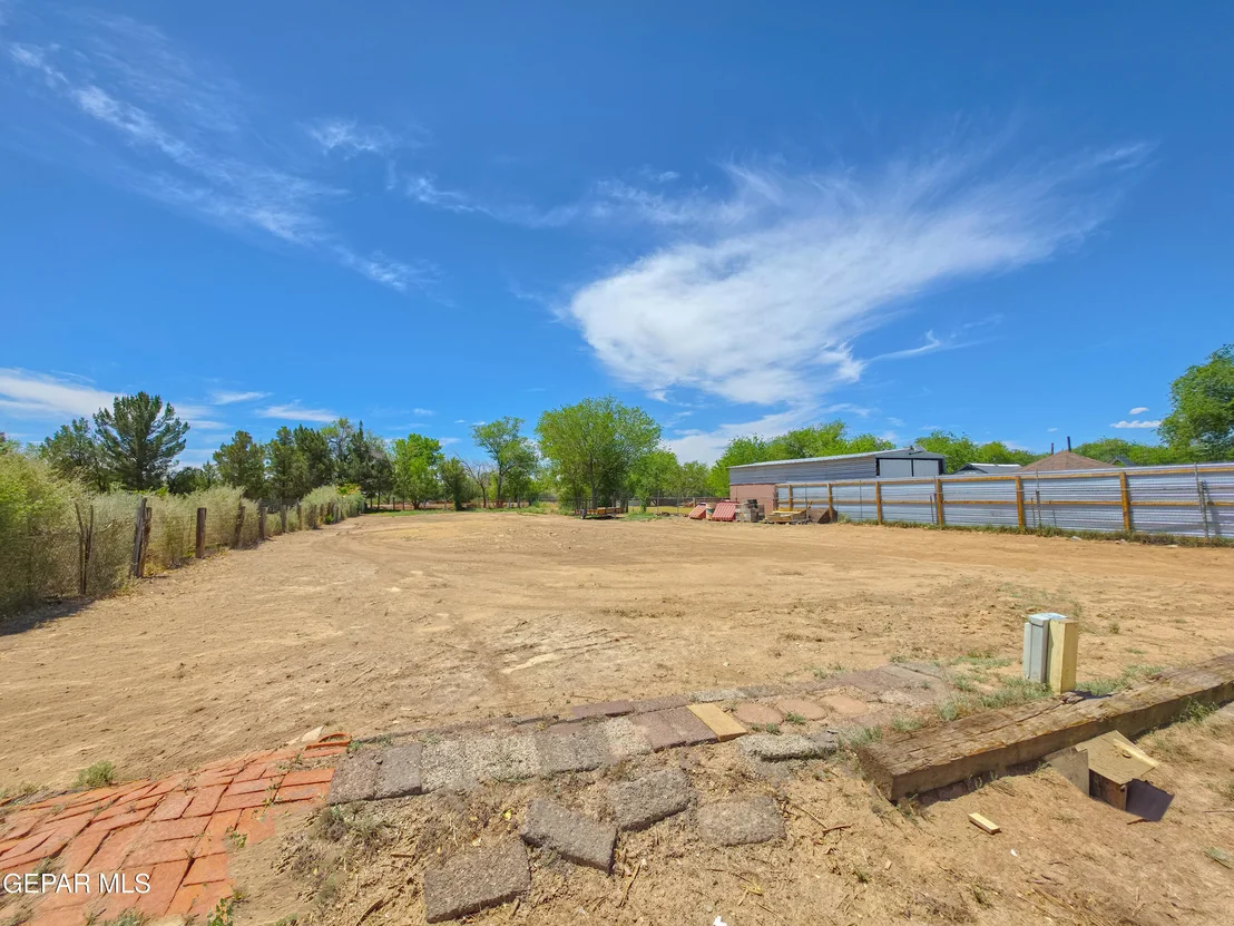 Photo of 4037 EMORY Road
