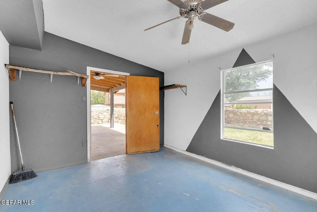 Photo of 1082 Mill Valley Road
