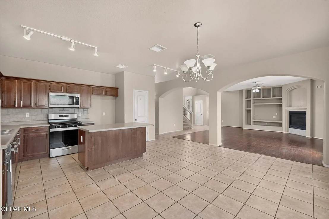 Photo of 6633 Cabana Del Sol Drive